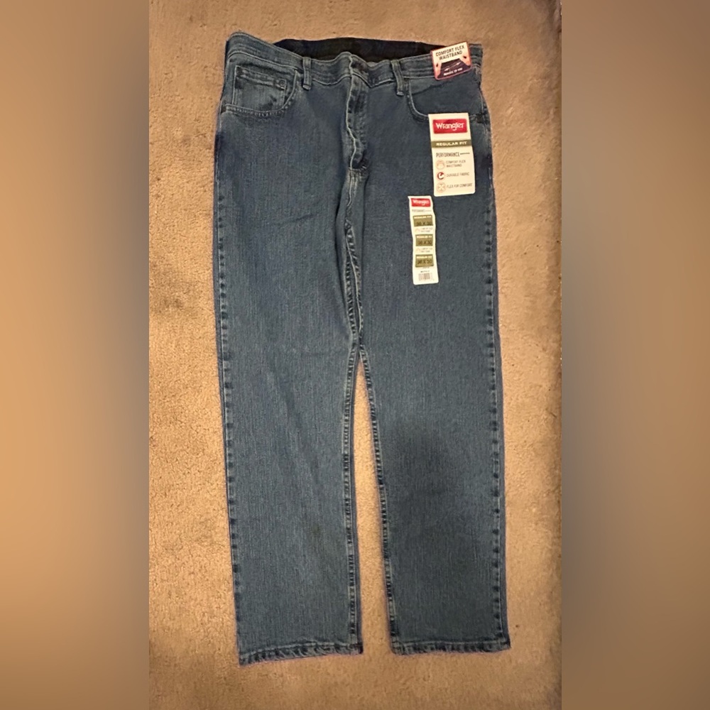 Wrangler Men's Relaxed Fit Denim Jeans